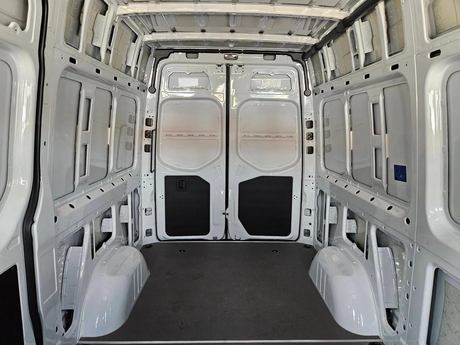 2025 Mercedes-Benz Sprinter Cargo Van 2500 Standard Roof I4 Diesel 144" RWD