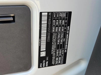 2025 Mercedes-Benz Sprinter Cargo Van 2500 Standard Roof I4 Diesel 144" RWD