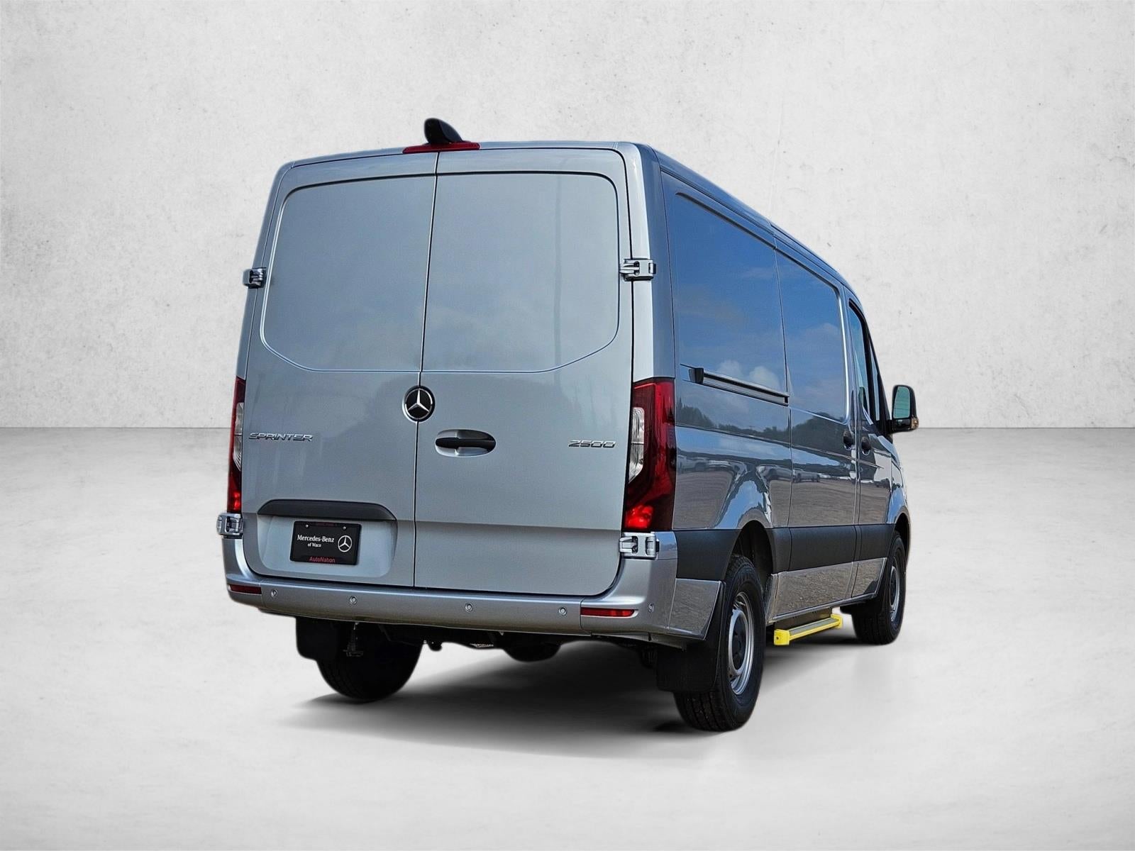 2025 Mercedes-Benz Sprinter Cargo Van 2500 Standard Roof I4 Diesel 144" RWD