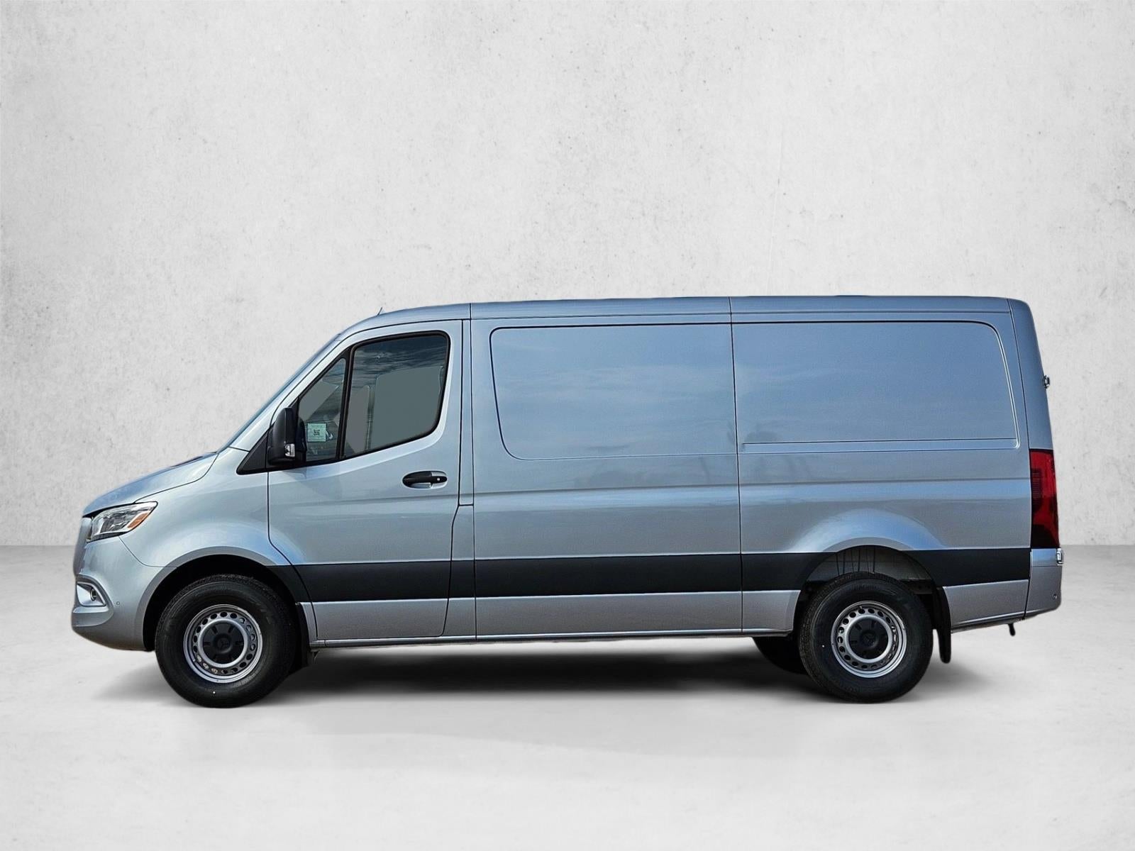 2025 Mercedes-Benz Sprinter Cargo Van 2500 Standard Roof I4 Diesel 144" RWD