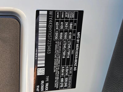2025 Mercedes-Benz Sprinter Cargo Van 2500 Standard Roof I4 Diesel 144" RWD