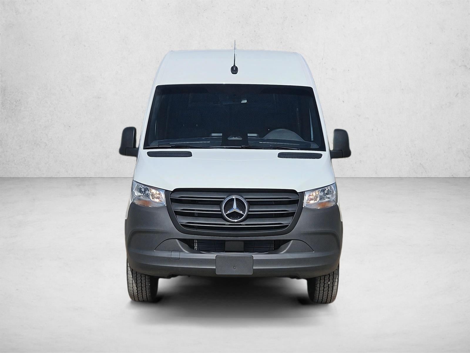 2025 Mercedes-Benz Sprinter Cargo Van 2500 Standard Roof I4 Diesel HO 144" RWD
