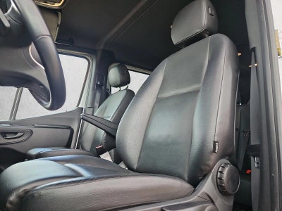2022 Mercedes-Benz Sprinter Passenger Van 2500 Standard Roof V6 144" RWD