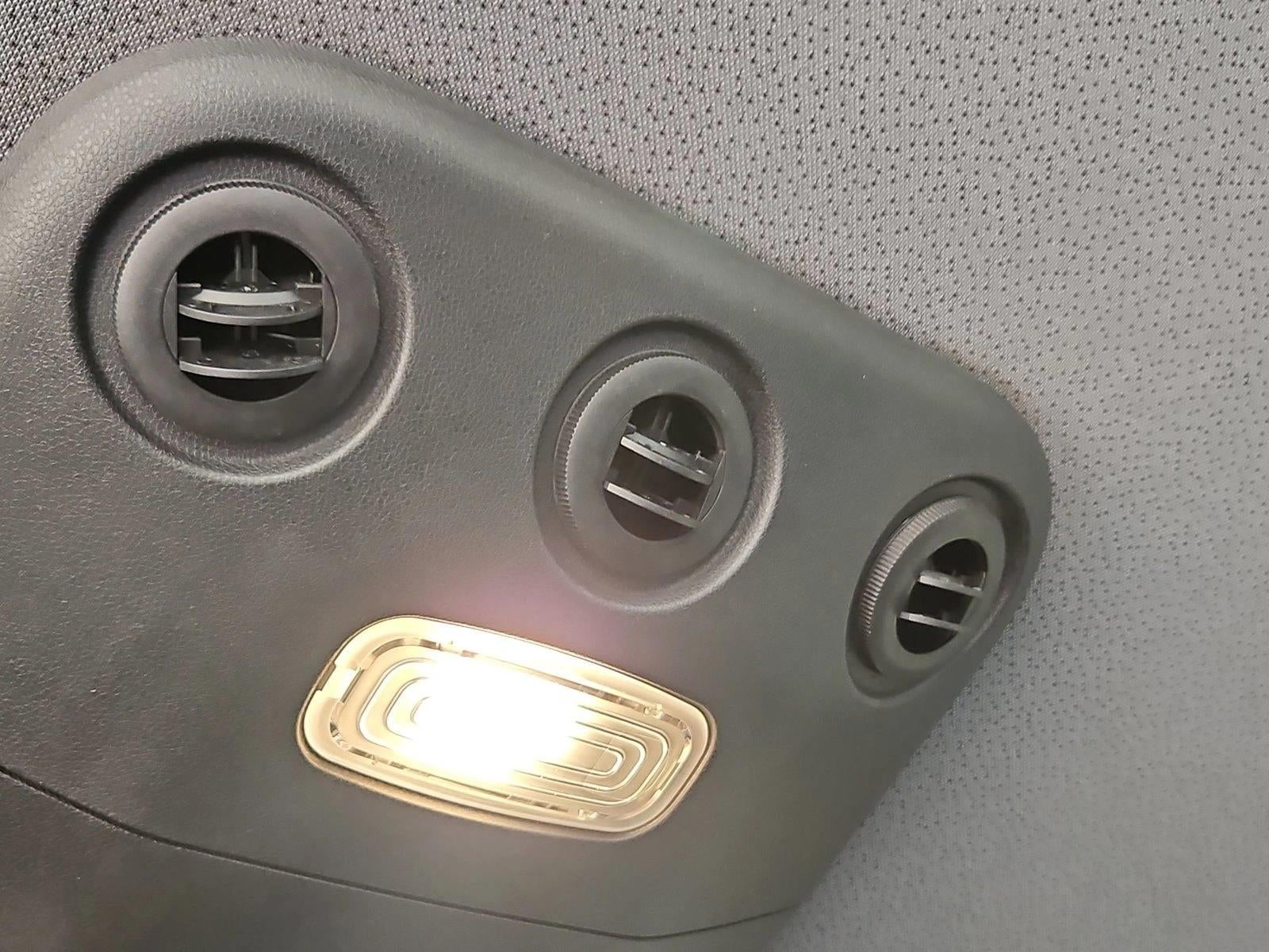 2022 Mercedes-Benz Sprinter Passenger Van 2500 Standard Roof V6 144" RWD