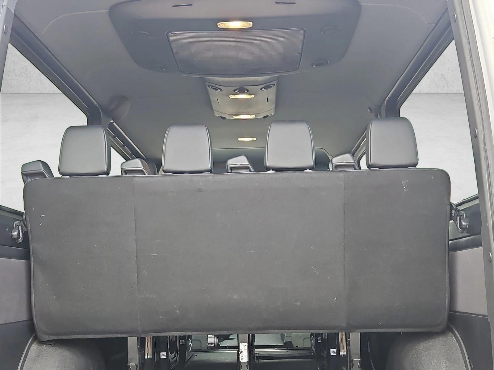 2022 Mercedes-Benz Sprinter Passenger Van 2500 Standard Roof V6 144" RWD