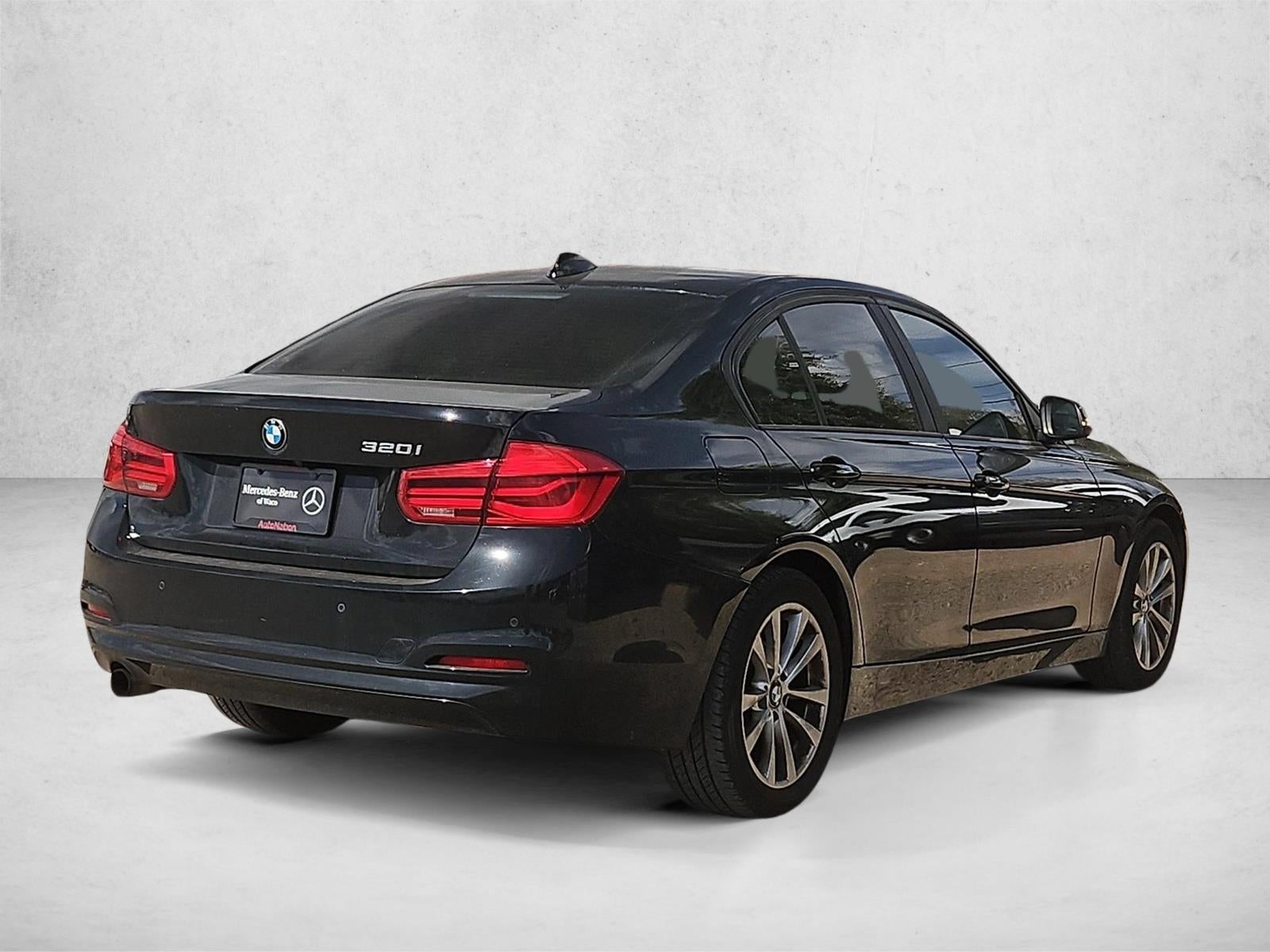 2016 BMW 320i Sedan