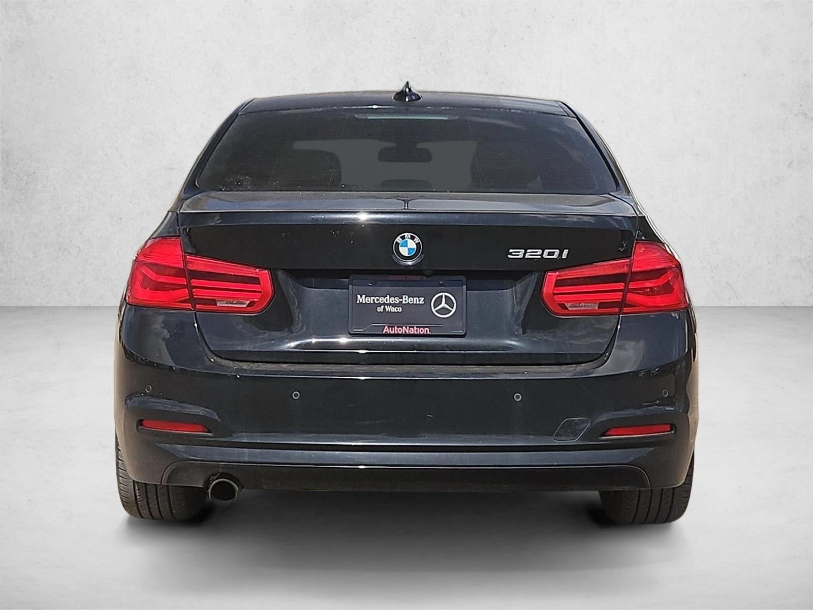 2016 BMW 320i Sedan