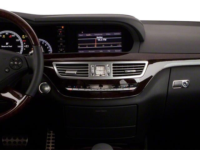 2010 Mercedes-Benz S-Class S 550 Sedan