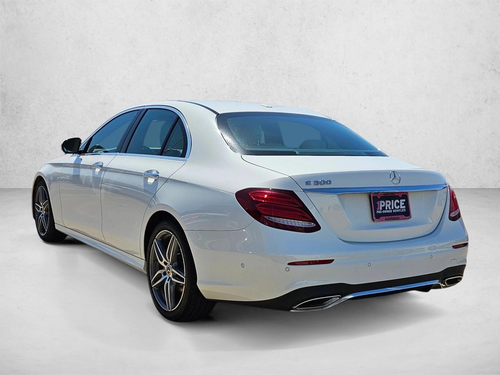 2017 Mercedes-Benz E-Class E 300 Luxury RWD Sedan