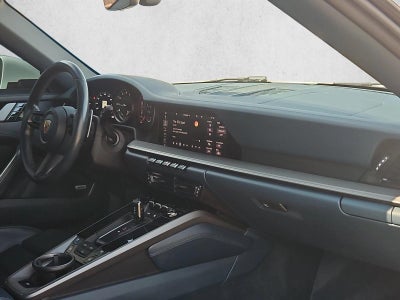 2020 Porsche 911 Carrera 4S Cabriolet