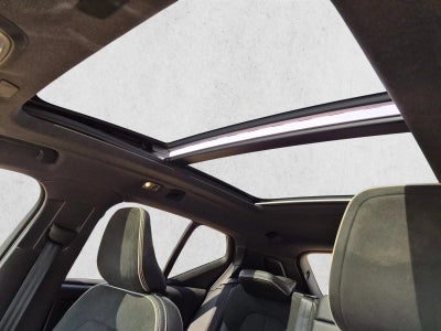 2019 Volvo XC40 T5 AWD R-Design