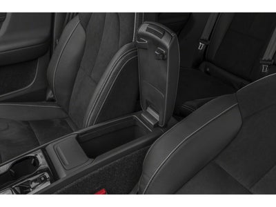 2019 Volvo XC40 T5 AWD R-Design