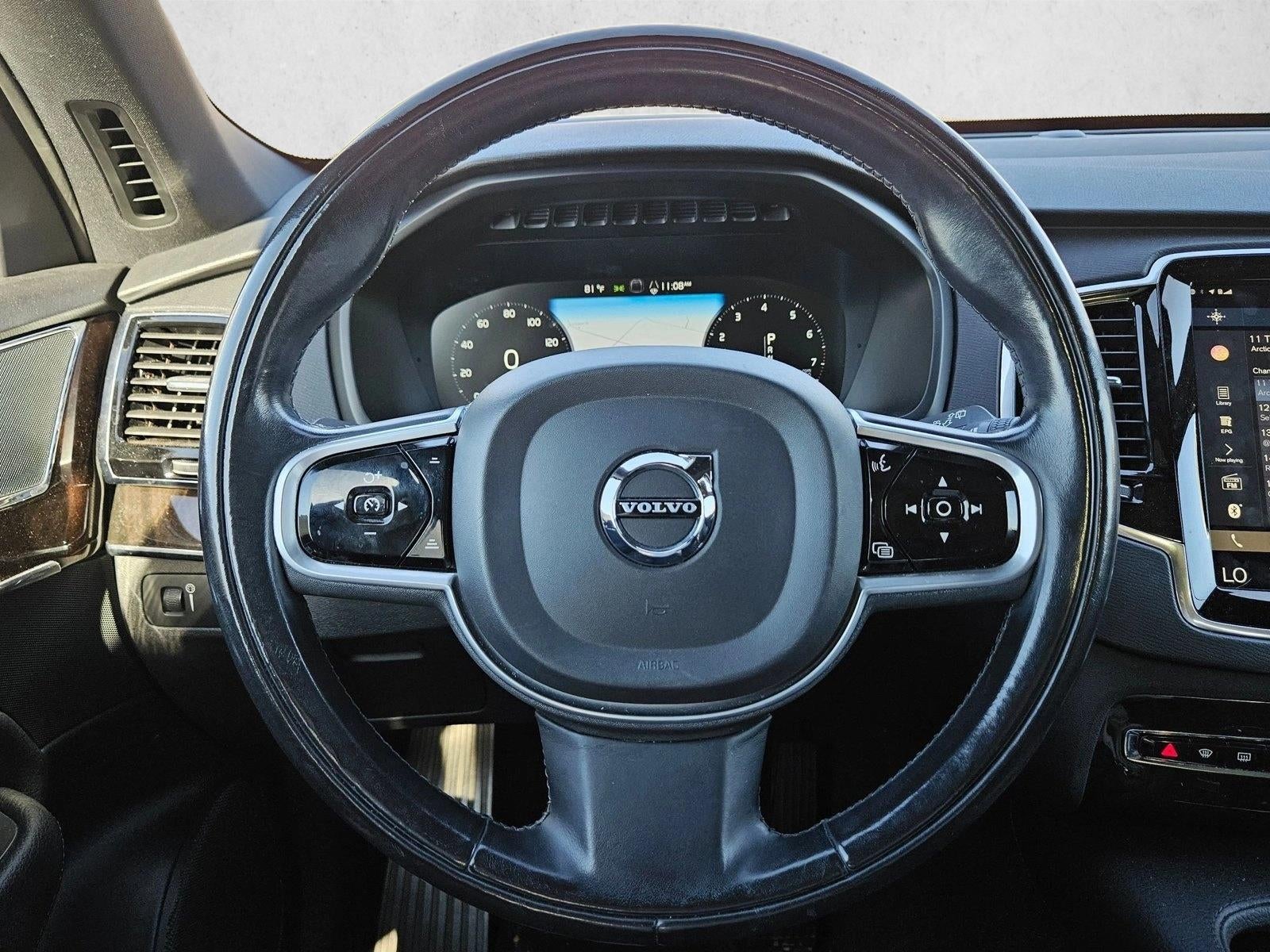 2017 Volvo XC90 T6 AWD 7-Passenger Momentum