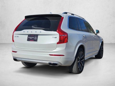 2017 Volvo XC90 T6 AWD 7-Passenger Momentum